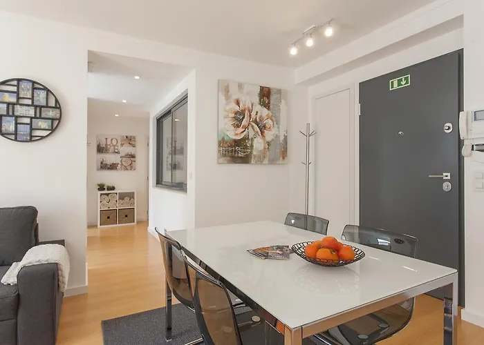 Bairrus - Mello * Lisboa