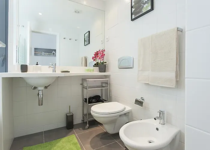 Bairrus - Mello * Lisboa