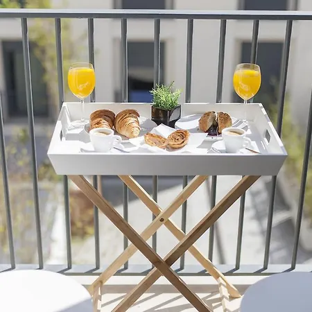 Bairrus Lisbon Apartments - Mello