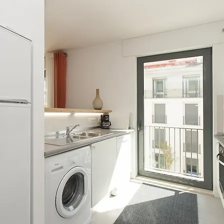 Bairrus Lisbon Apartments - Mello