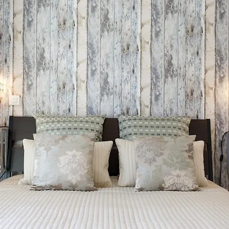 Daire Bairrus - Mello